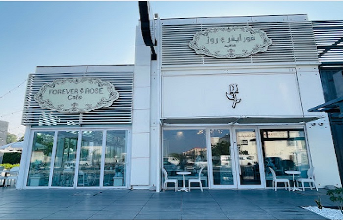 مطعم فور ايڤر روز كافيه Forever Rose Cafe